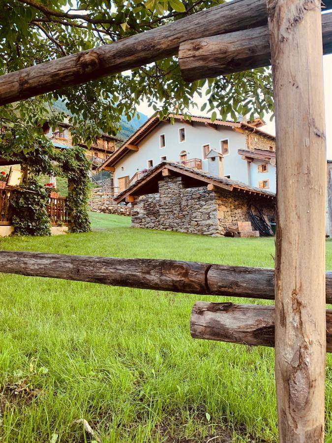 Апартаменты Lo Micho - Le Four Des Alpes Rhemes-Saint-Georges Экстерьер фото