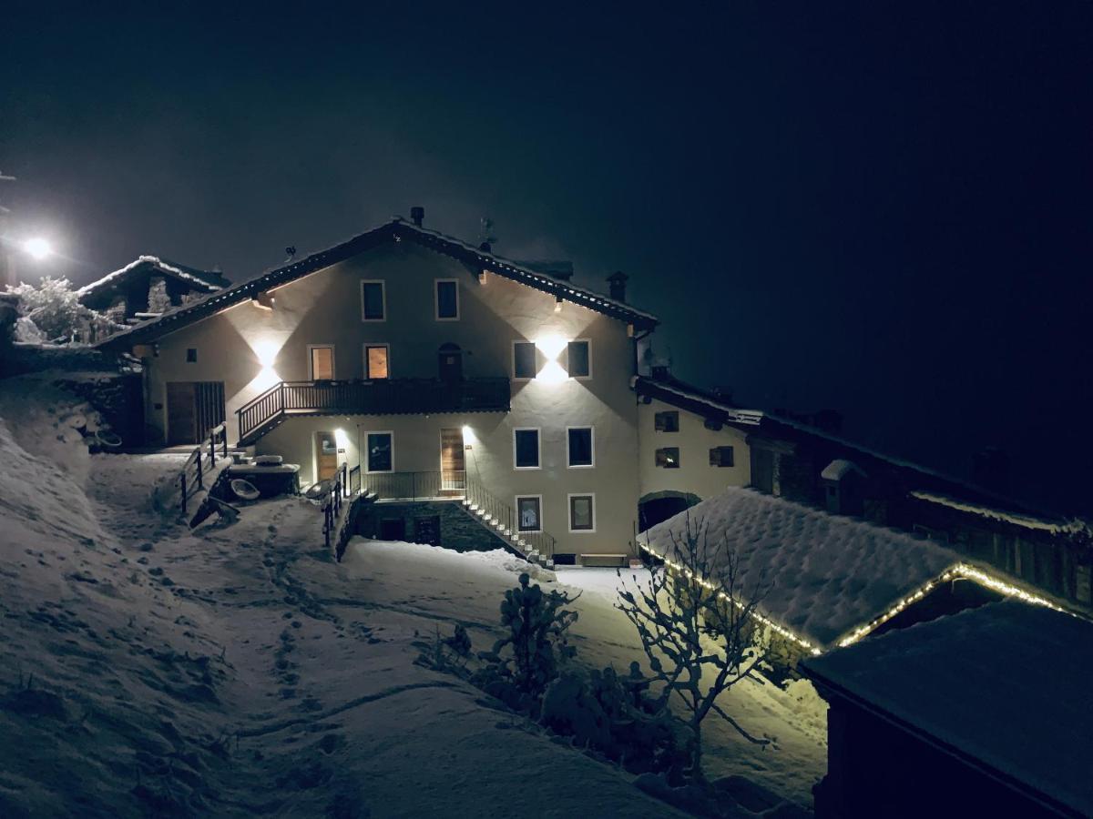 Апартаменты Lo Micho - Le Four Des Alpes Rhemes-Saint-Georges Экстерьер фото